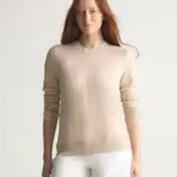 Lightweight Cotton Cashmere Crew Sweater - Picture 6 of 10